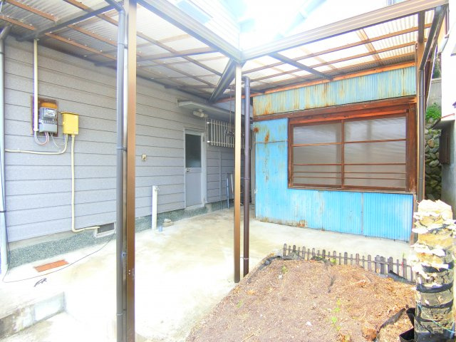 市町戸建の庭