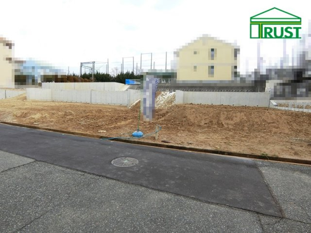 神戸西区大津和　新築戸建　D号棟の前面道路含む現地写真