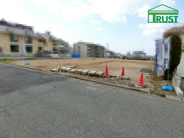 神戸西区大津和　新築戸建　D号棟の前面道路含む現地写真