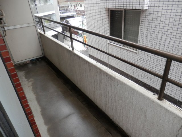 【バルコニー】 | 国立ダイカンプラザ