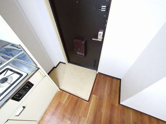 谷垣マンションの玄関|きれいな玄関です