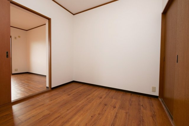 グリーンゼファーの洋室|グリーンゼファー302号