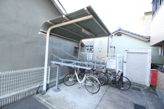 【その他共用部分】 | 屋根付き駐輪場