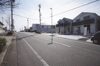 【前面道路含む現地写真】 | 3号棟　現地（2019年2月）撮影
前面道路は東側幅員約16.0mの公道。