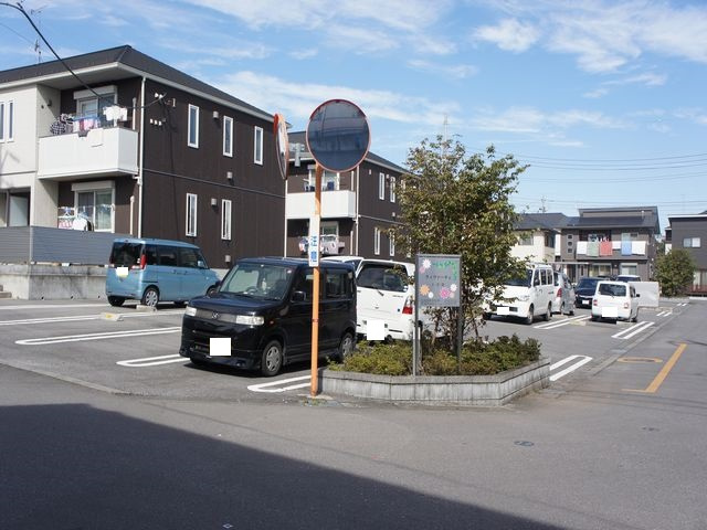 【駐車場】 | ヴィヴァーチェⅢ | 駐車場2台込みです♪