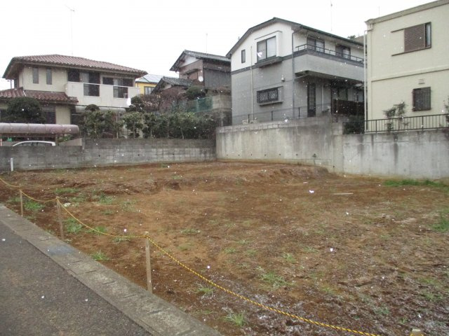 花見川区朝日ヶ丘４丁目　土地　全２区画　更地　建築条件なしの外観