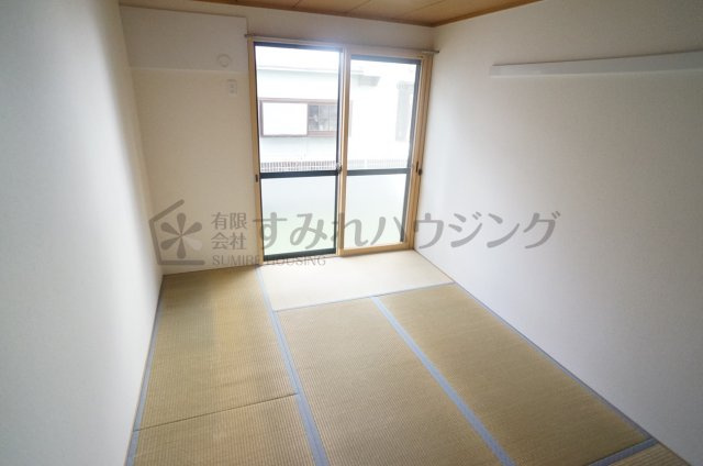 ドミール荻野の和室