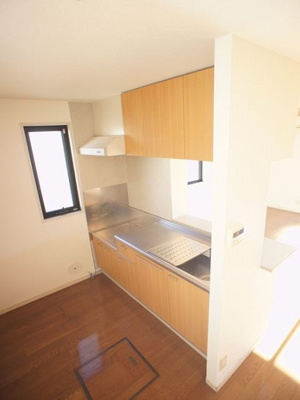 【キッチン】 | ラフォーレ・ハピネスB | お子様の様子を見ながらお料理できます♪