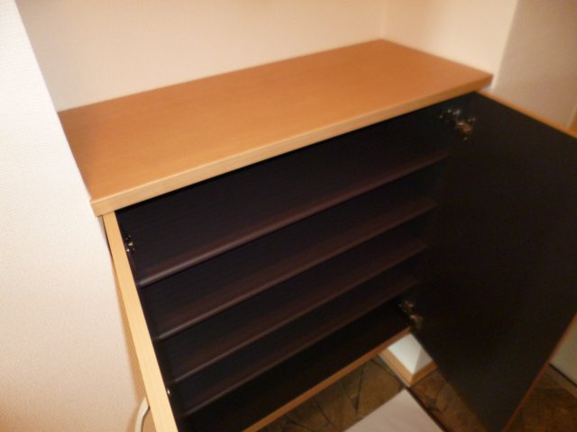 フレブラースの内装