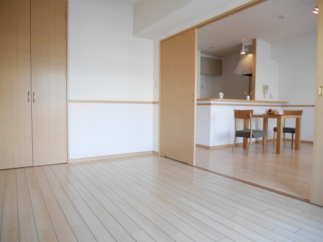 【洋室】 | アルル空港南 | アルル空港南の洋室