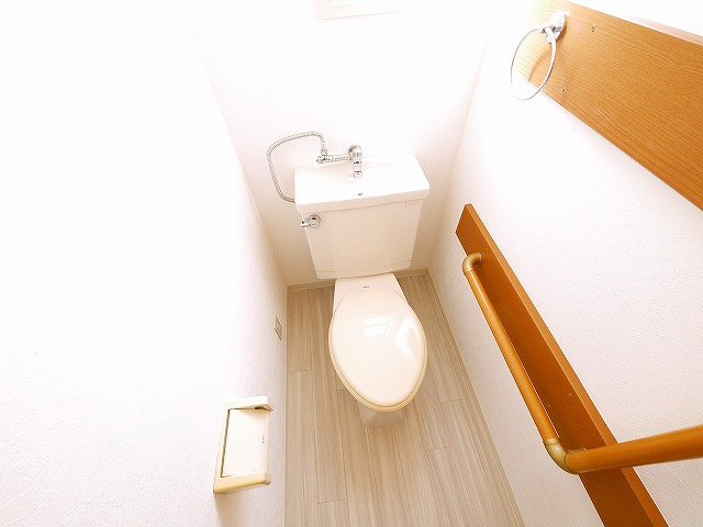 ハイツ中町のトイレ|コンパクトで使いやすいトイレです