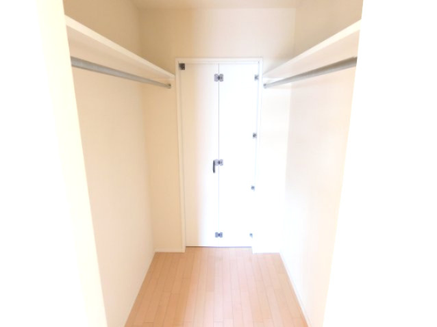 トゥールブランシュM&MⅡの収納