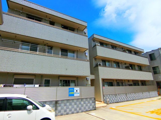 トゥールブランシュM&MⅡの外観