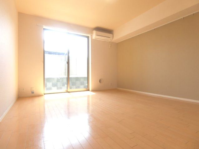 トゥールブランシュM&MⅡの居間・リビング