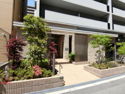 【エントランス】 | エスヴェール北梅田