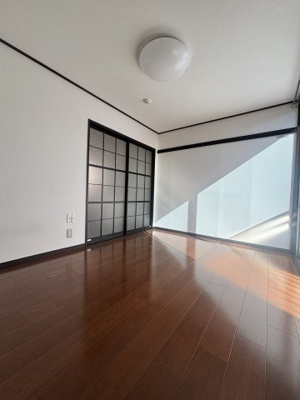 【居間・リビング】 | ハイネスB棟