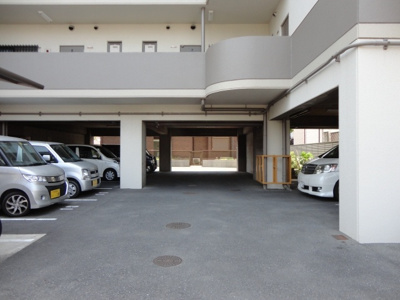 【駐車場】 | ランドマーク八尾
