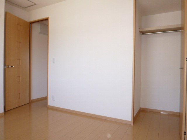 アンソレイエ松家の寝室|洋室