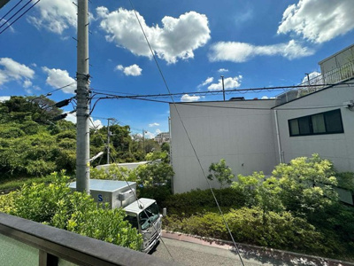 【展望】 | ヴァンクレールⅠ | バルコニーからの眺望です♪2階にあるので人目が気にならないのが嬉しいですよね☆