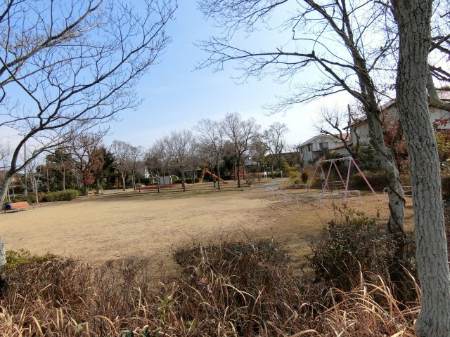 神戸市西区春日台１丁目土地の周辺|徒歩１分の春日台東公園です