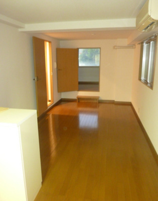 【内装】 | アトリオ