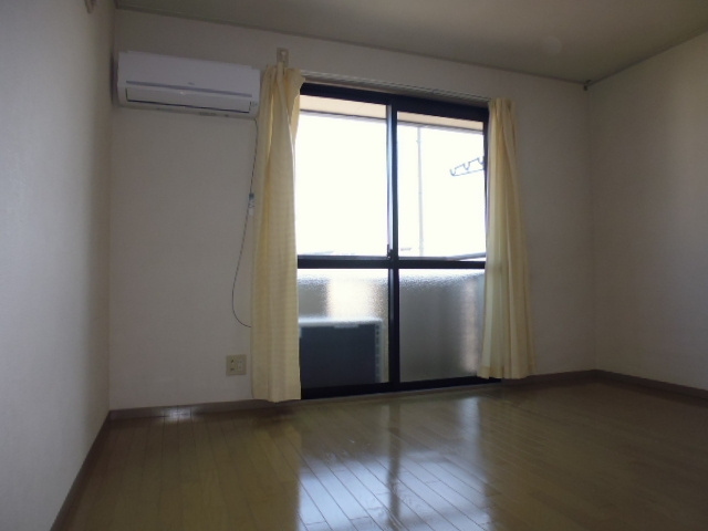 グレースエントピアの居間・リビング