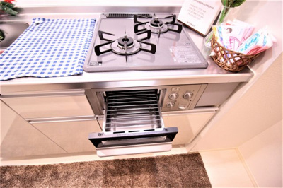 【キッチン】 | アーバンウッド | 2口ガスコンロ・グリル付き