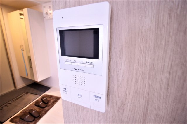 【セキュリティ】 | アーバンウッド | モニター付きインターホン