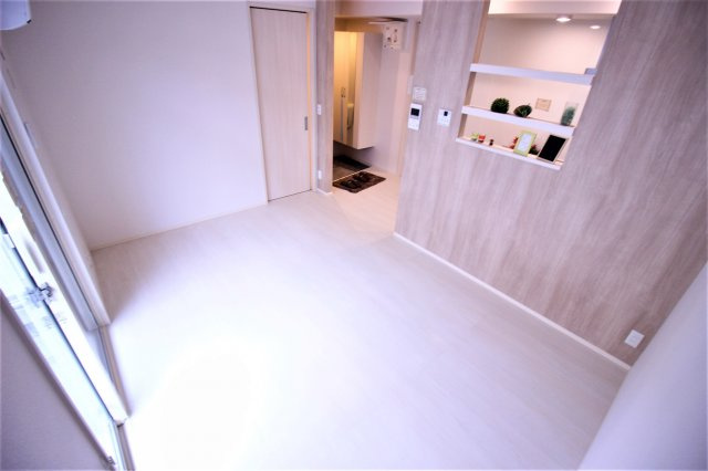 【洋室】 | アーバンウッド