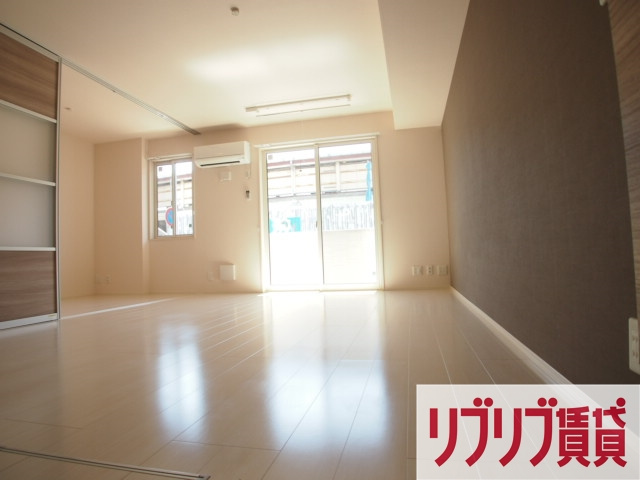 クレアシオン弁天の居間・リビング