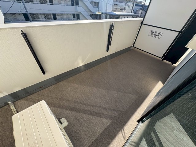 マリアージュ市川のバルコニー
