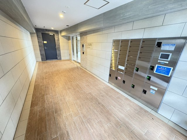 マリアージュ市川のロビー