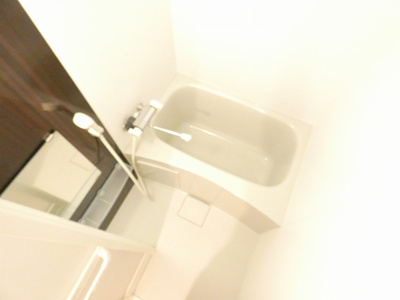 【浴室】 | Phil Glanz