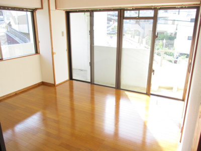 【洋室】 | カーザビアンカ