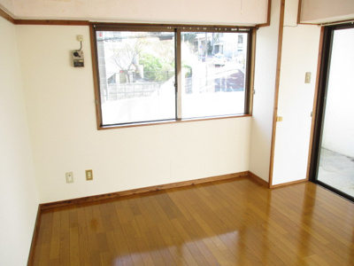 【洋室】 | カーザビアンカ