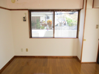 【洋室】 | カーザビアンカ