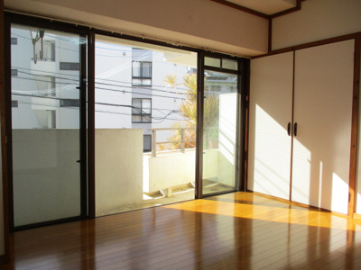 【洋室】 | カーザビアンカ