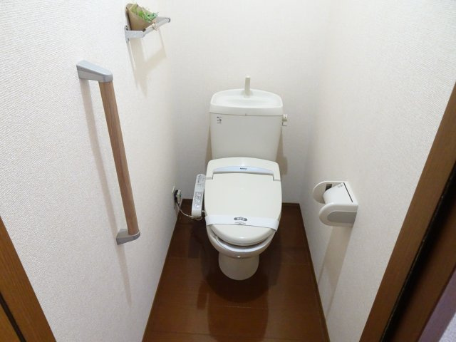 セジュール直江Aのトイレ