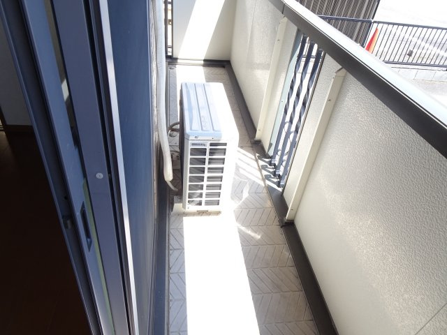 セジュール直江Aのバルコニー