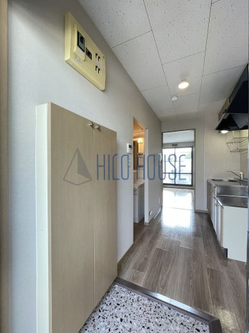 毛呂山ヒルズの玄関