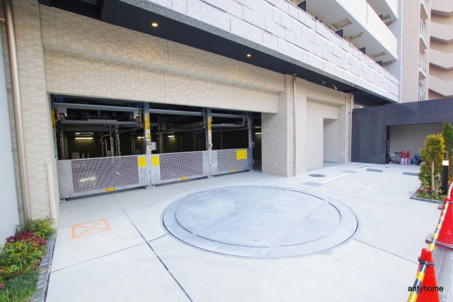S-RESIDENCE江坂Eminence　仲介手数料無料の駐車場