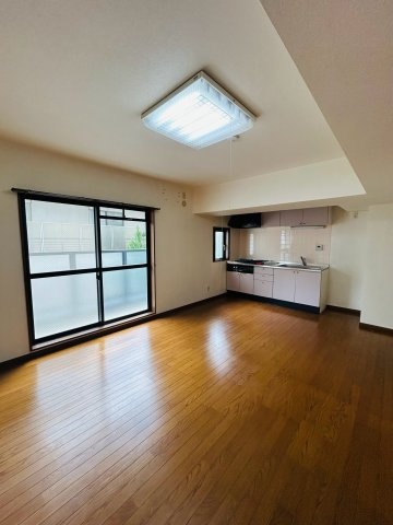 【洋室】 | エクセレント海老山ビル