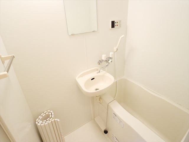 メゾン・ハピネスの浴室