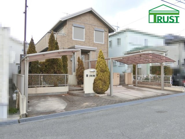 神戸市西区白水1丁目 中古戸建の前面道路含む現地写真