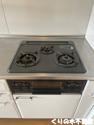 【設備】 | オリエンタルコート | ガスコンロ3口