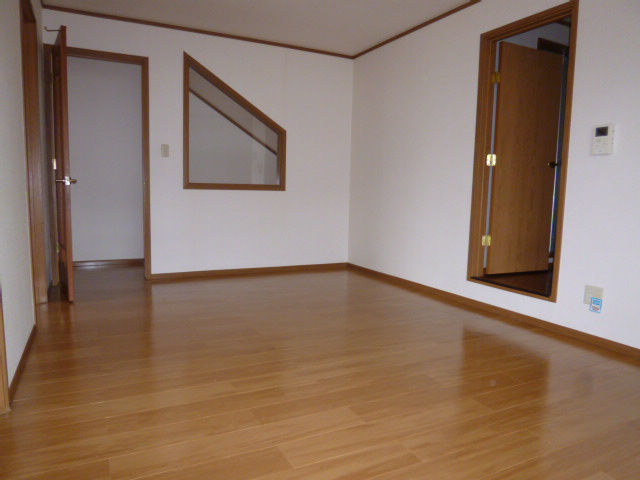 アウローラＡの居間・リビング