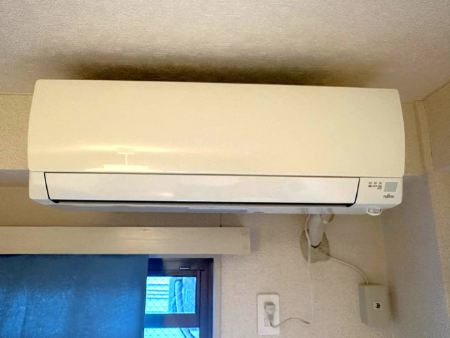 【設備】 | ロイヤルハイツ東海大前 | 暑い夏や寒い冬に大活躍のエアコン付きです☆冷暖房完備で1年中快適に過ごせます♪