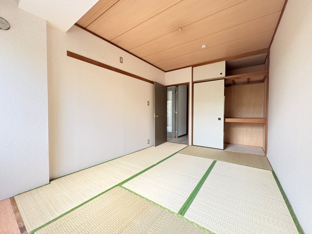 昭島コートエレガンスCの和室