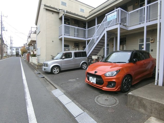 【その他共用部分】 | ルベールST | 駐車場・自転車置き場