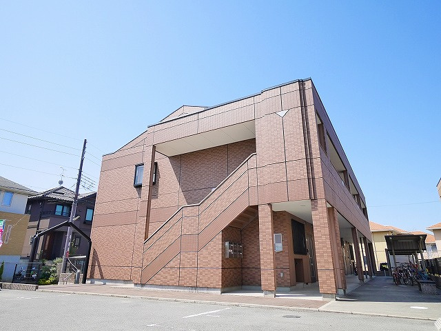 シャインヒルズⅡの外観
